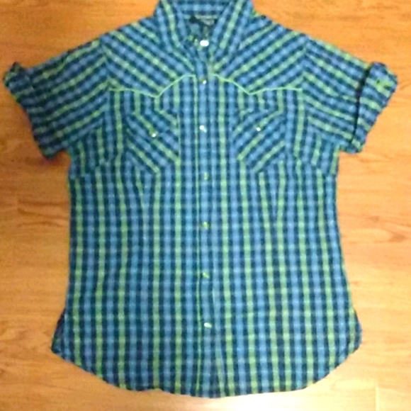 Western style tee - Picture 1 of 3